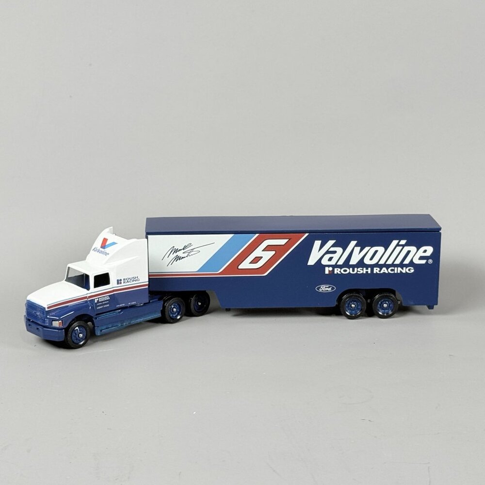 Vintage Nascar Mike Martin Valvoline Roush Racing #6 Semi Truck 1:64 Diecast